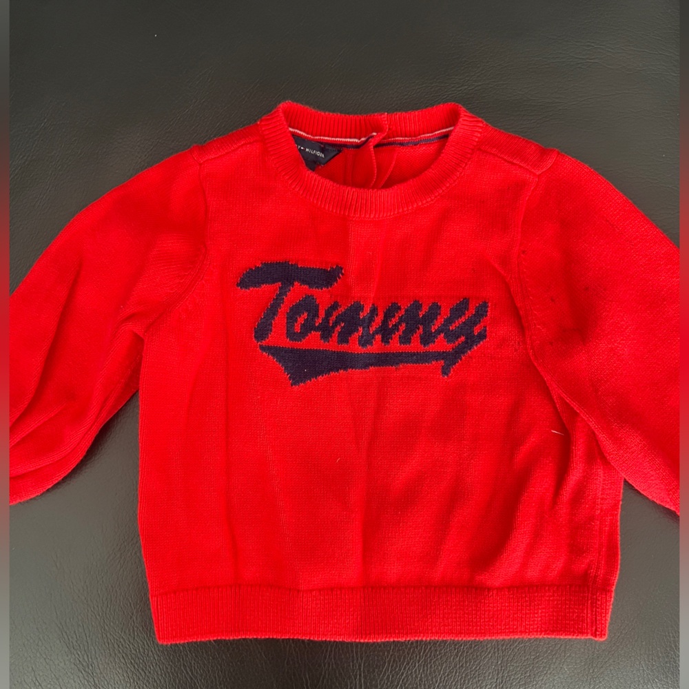 TH Sweater
